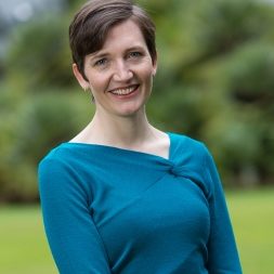 Erin_20180709-277x253